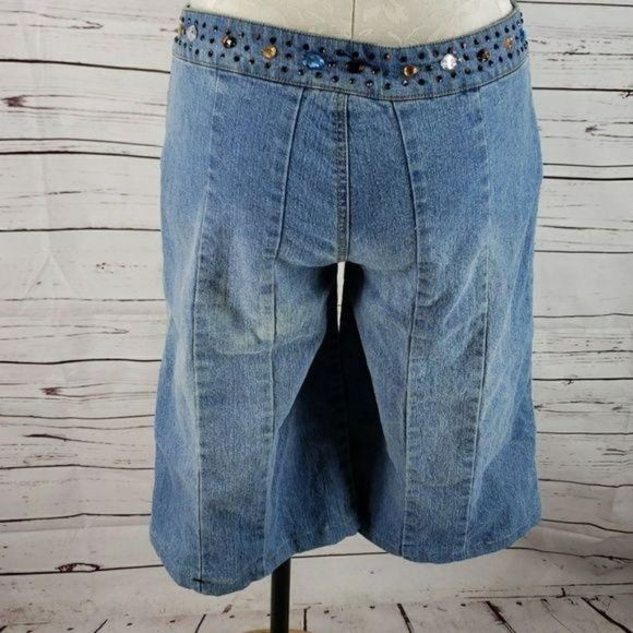 Zoey Beth jeweled wide‎ leg capris bermuda denim jean size 5 shorts - Picture 5 of 8
